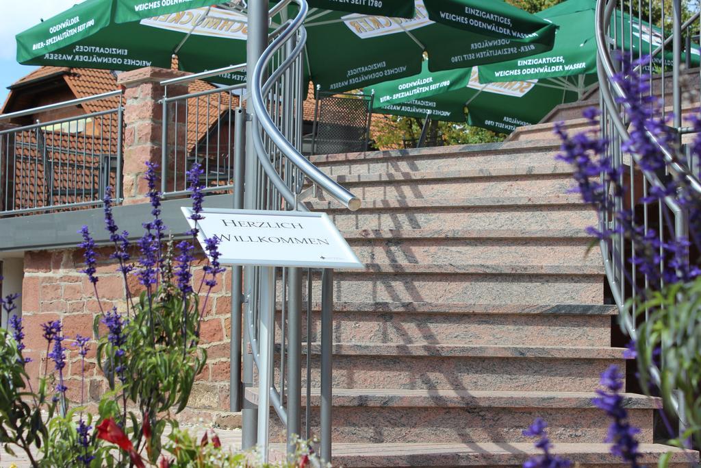 Hotel Drei Lilien Waldbrunn  Exterior foto